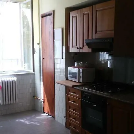Casa Con Vista A Appartamento *